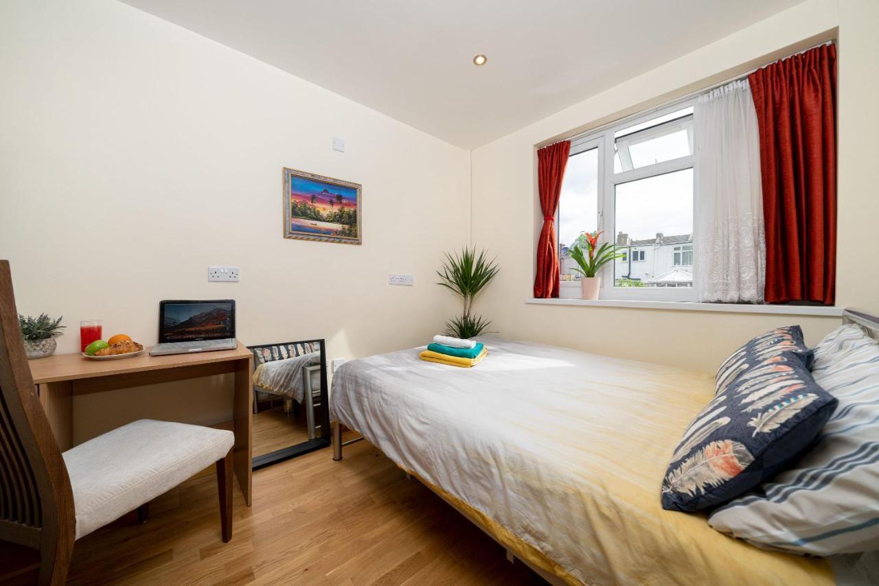 לונדון F5 Private Double Room מראה חיצוני תמונה